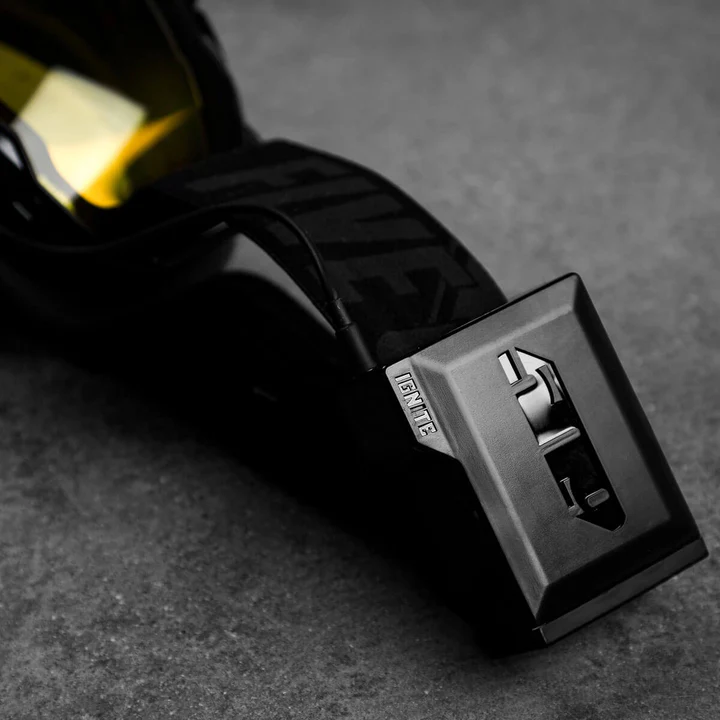 aviator-2-0-ignite-s1-goggle_BlackwithYellow.03
