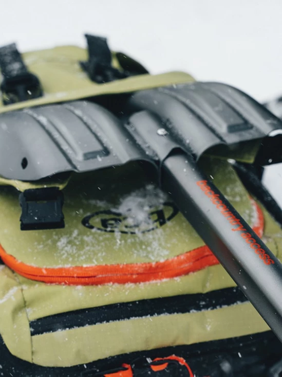 bca_2324_dozer-2t_shovel_C2116003_3