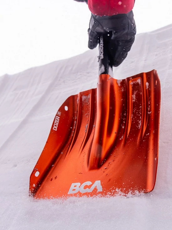 bca_2425_dozer-2h-shovel_C2116005_10