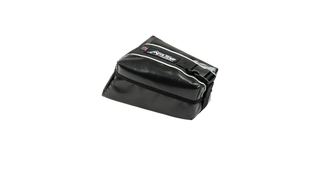 MY25INFrameBagAlone_534e4949-5d87-4d0d-adf1-903b99ac8cc7