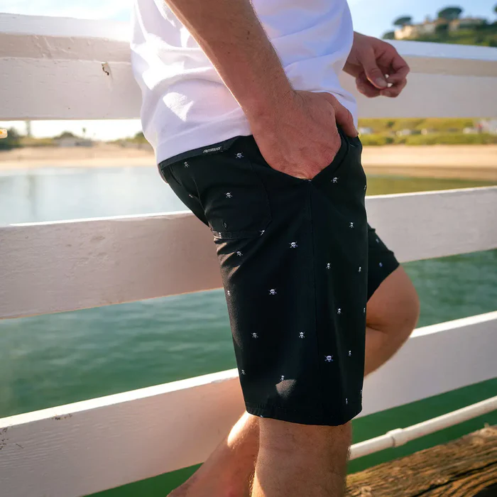 Jasper-19_-Boardshort-Black-White2_c99641fb-df04-471f-a091-f6987246ff1d